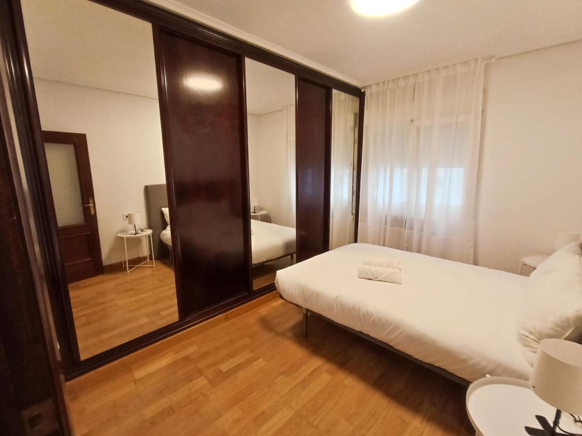 Apartamento Tito Oviedo 621A Exterior foto